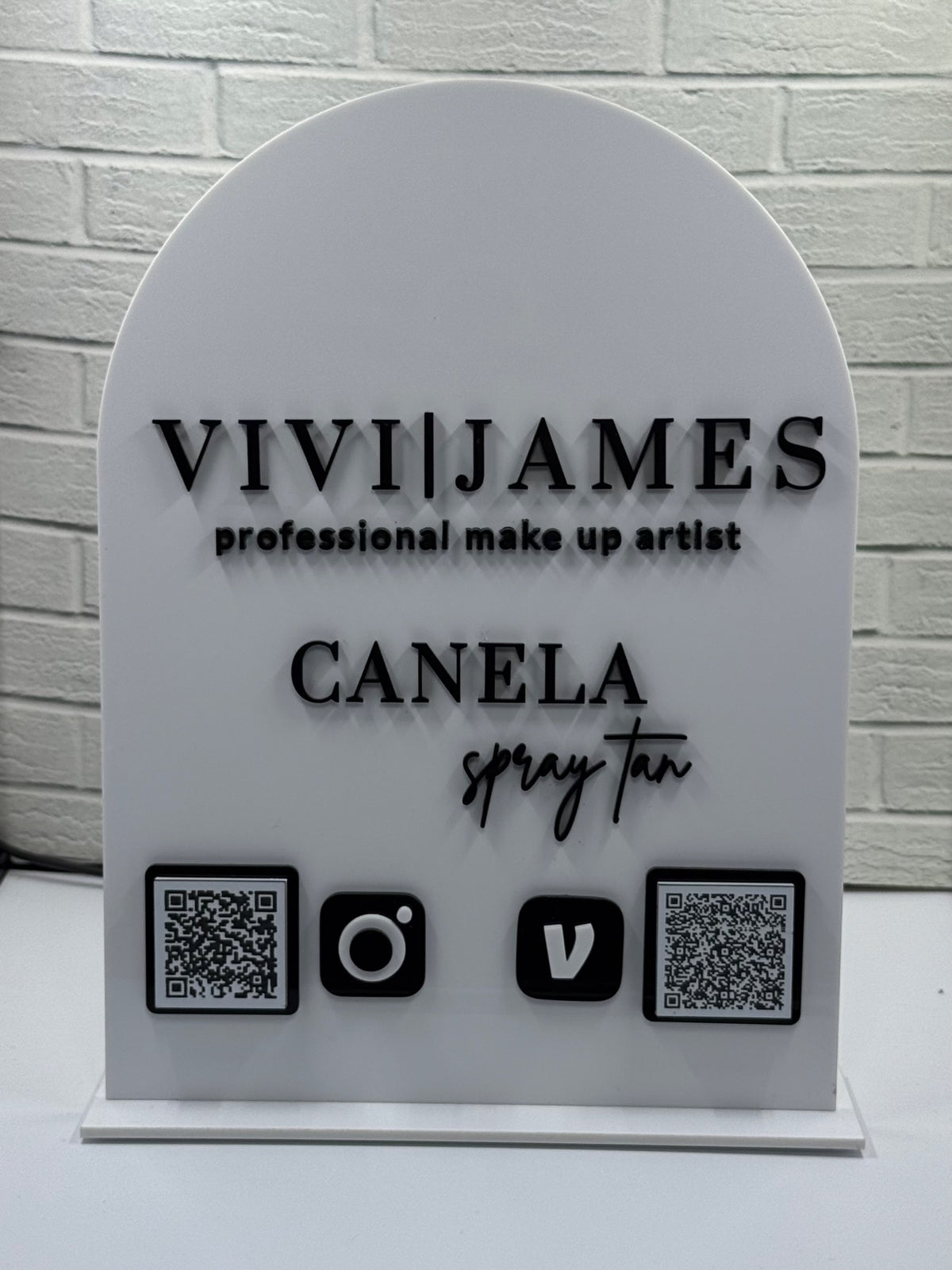 Standard QR stand - spray tan studio