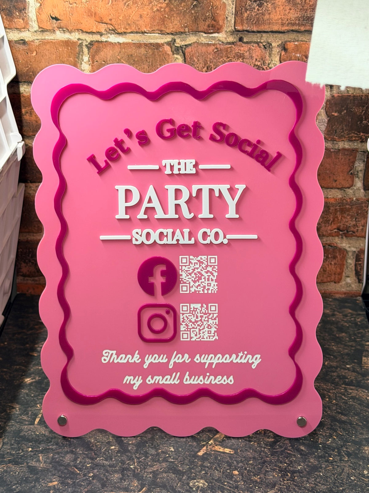 Custom QR stand - The Party Social Co.